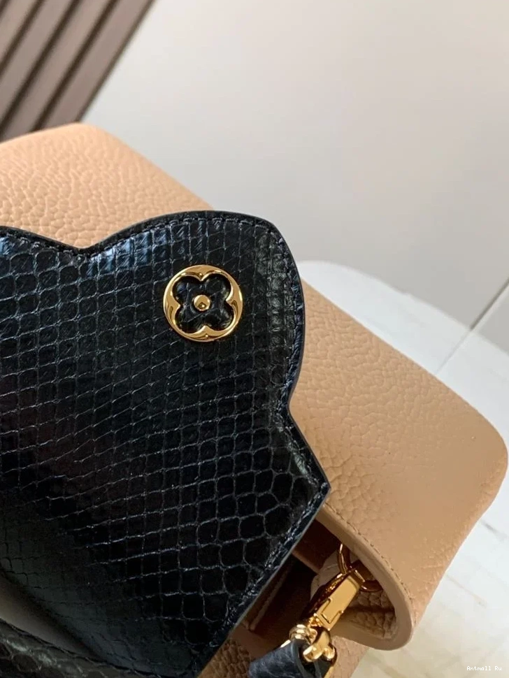 Bags Vuitton 40037 MoistureWicking Capucines BB Louis 0727
